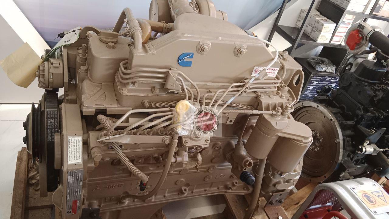 Дизельный двигатель Cummins 6BT5.9 Дизельный двигатель Cummins 6BT5.9Дизельный двигатель Cummins 6BT5.9